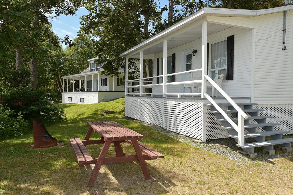 Auberge Sur Mer Charlevoix Сен-Симеон Экстерьер фото