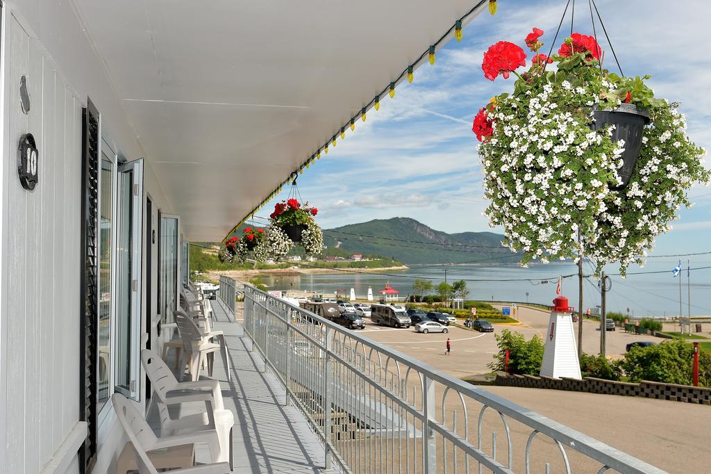 Auberge Sur Mer Charlevoix Сен-Симеон Экстерьер фото