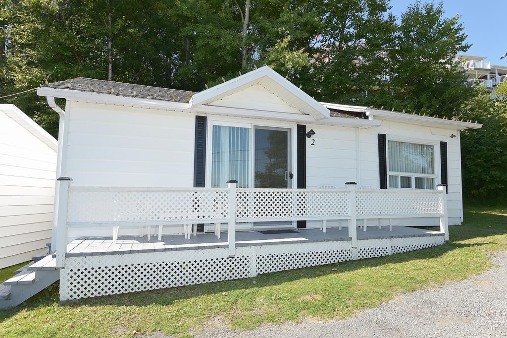 Auberge Sur Mer Charlevoix Сен-Симеон Экстерьер фото