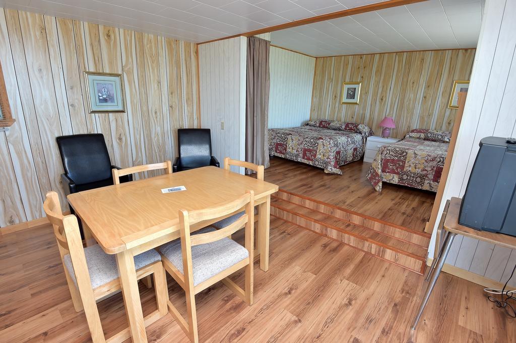 Auberge Sur Mer Charlevoix Сен-Симеон Экстерьер фото
